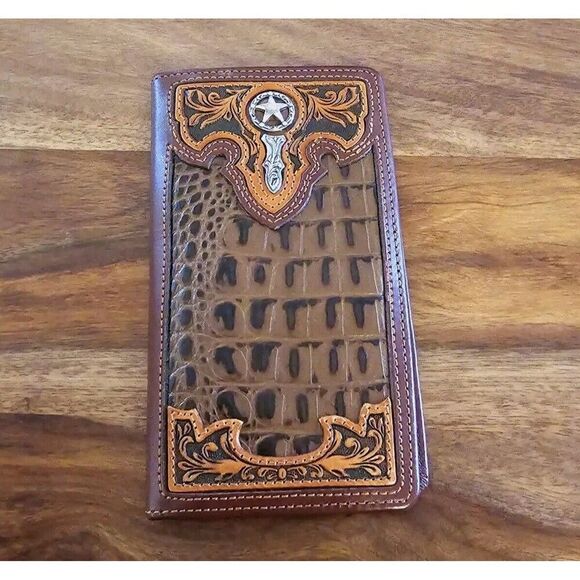 Silver Creek Southern Desperado Checkbook Wallet Leather - Picture 1 of 7